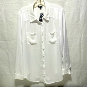 Torrid New White Long Sleeve Blouse. Size 1